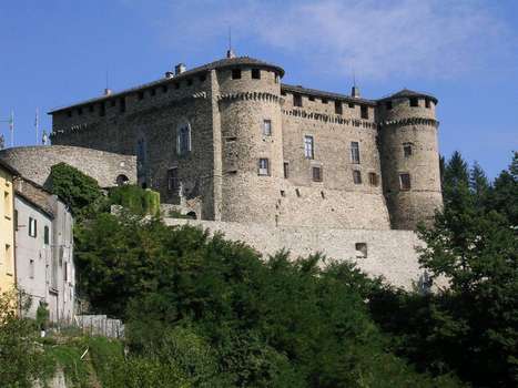 www.castellodicompiano.com
