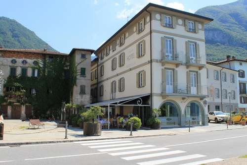 www.hotelcapovilla.it