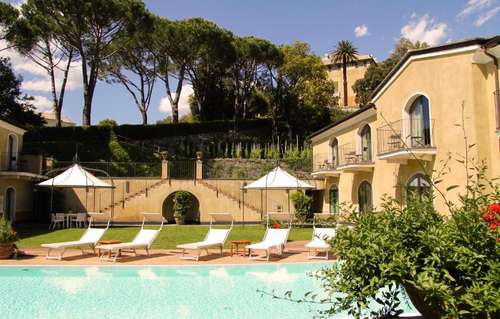 www.hotelvillaagnese.com