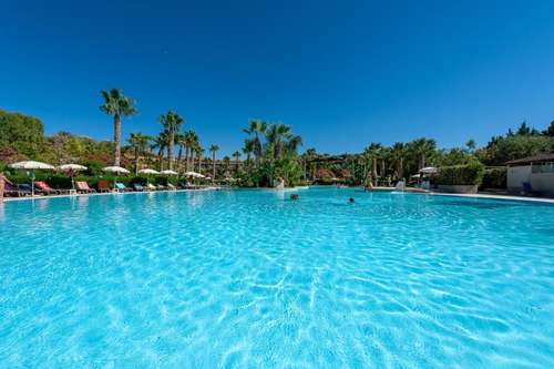 www.acaciaresort.eu