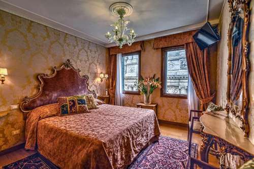 www.hotelbelsitovenezia.it