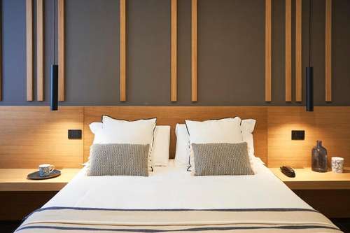 www.hotelcentrallodge.com