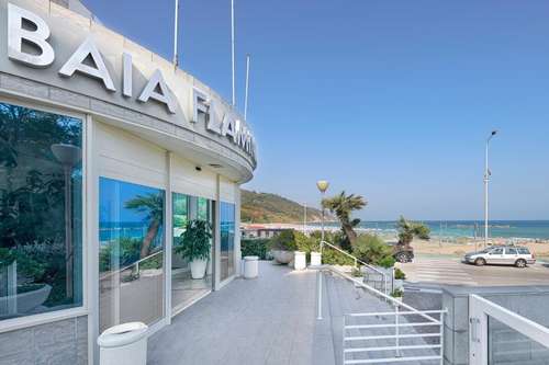 www.hotelbaiaflaminia.com