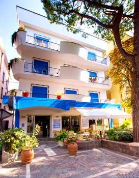www.hoteladriamisano.com