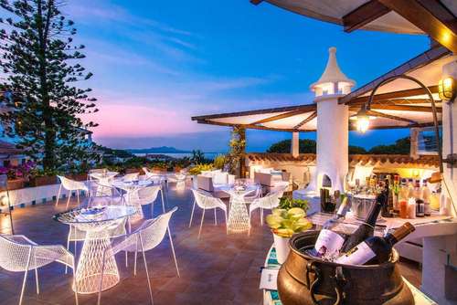 www.hotelpuntaest.it