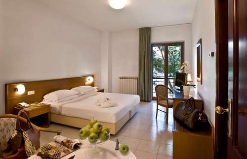 www.albergo-lapace.it