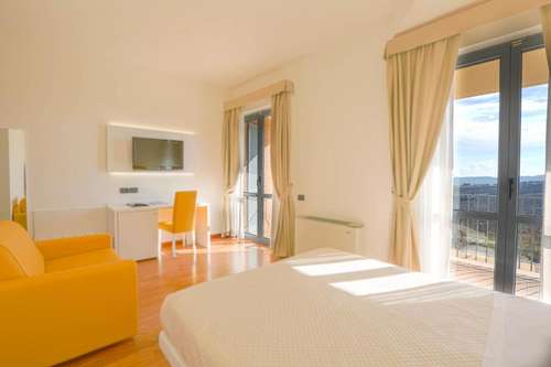 www.hotelpalazzobello.com