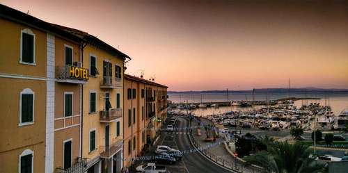 www.hotelalfiero.com