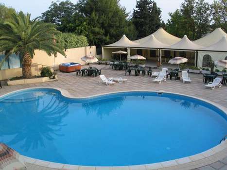 www.hotelcaliffo.com