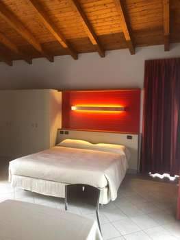 www.albavillagehotel.it