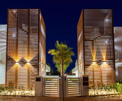 www.smarthotelugento.it