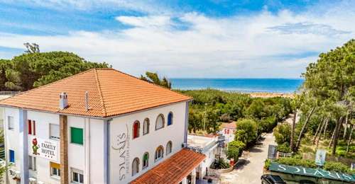 www.solarispaestumhotel.com
