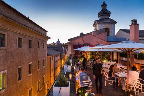 www.domhotelroma.com
