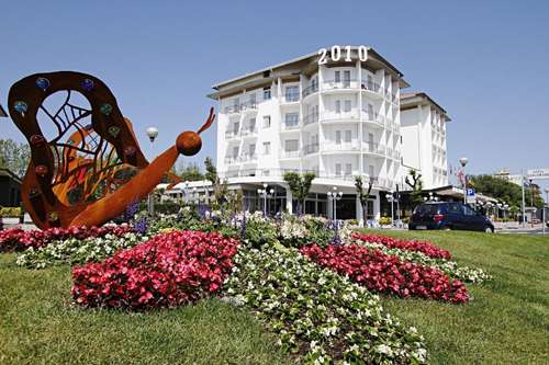 www.lungomarehotel.com