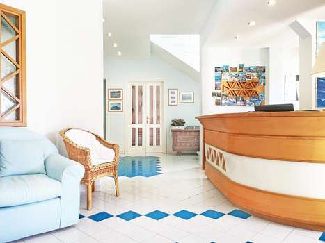 www.lalamparahotel.com