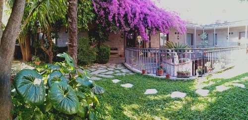 www.hotelpacepompei.it