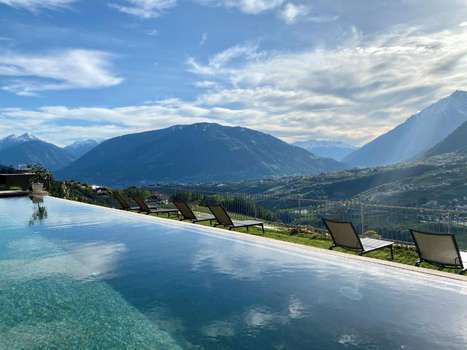 www.schennahotels.com