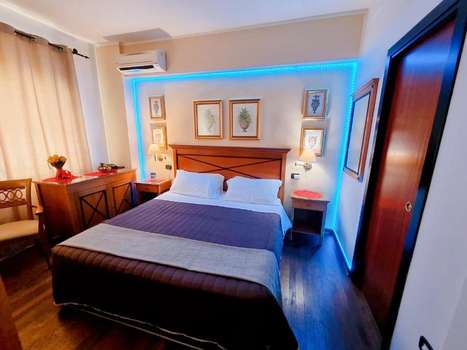 www.hotelflorioopera.it