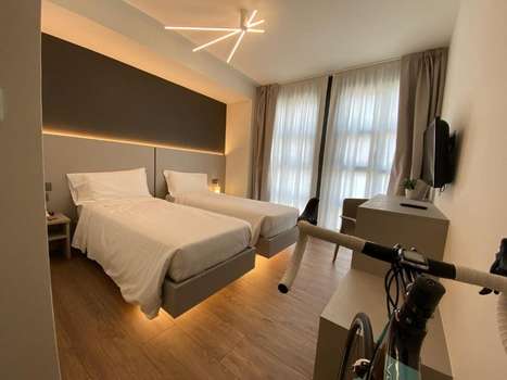 www.flybikehotel.it