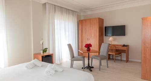 www.smeraldo-hotel.it