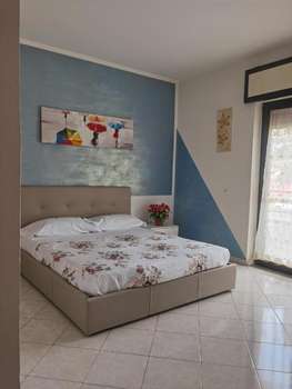 www.hotelbarderosa.com
