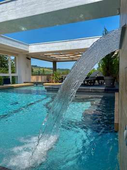 www.admiralparkhotel.com