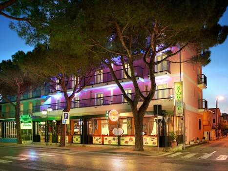 www.hotelstorione.it