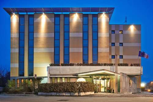 www.primhotel.it