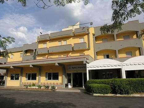 www.hotelacquario.it