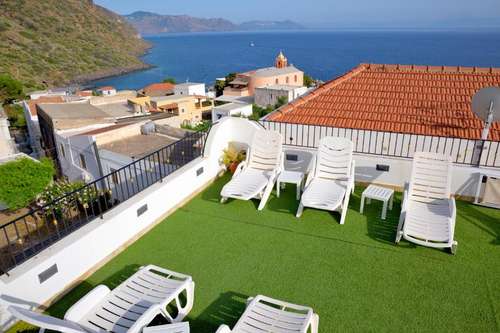 www.hotelrinellasalina.com