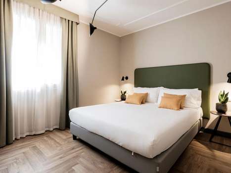 www.lory-hotel.com
