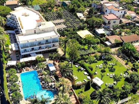 www.hotelalpha.it