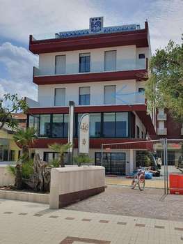 www.hoteladmiralbellaria.it