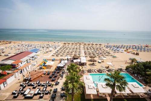 www.hotelabruzzomarina.it