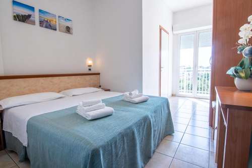 www.hotelriminiadriabeach.it