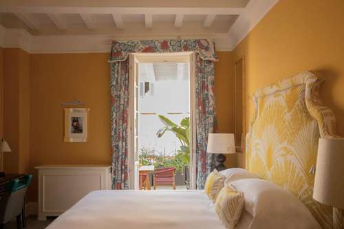 www.hotelmaalot.com