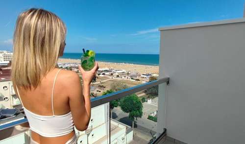 www.eur-hotel.com