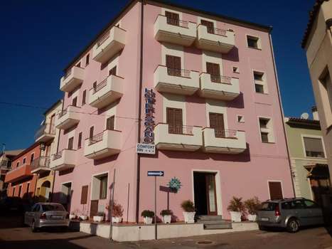 www.albergoscano.it