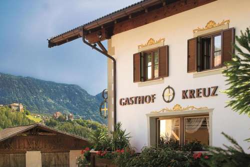 www.hotel-kreuz.com