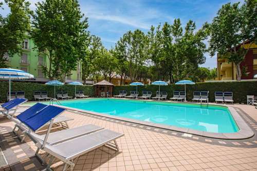 www.pasinihotels.com