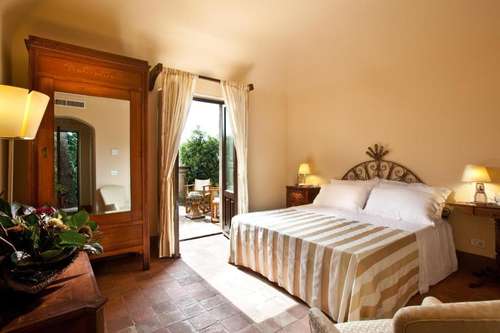 www.casalacarrubbazza.com