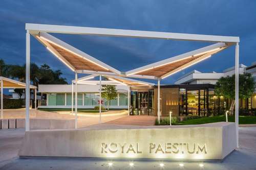 www.hotelroyalpaestum.it