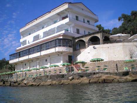 www.hotelristorantesirena.it