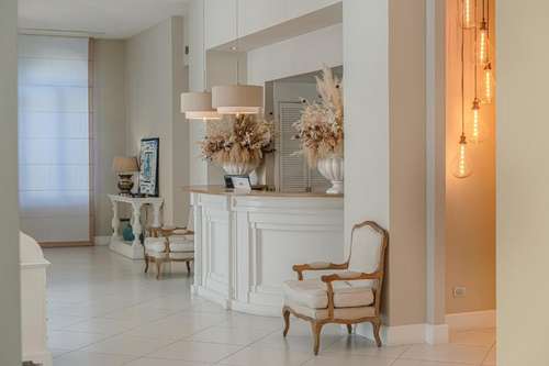 www.albergocapri.it
