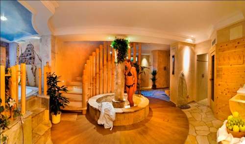 www.hotelzursonne.com