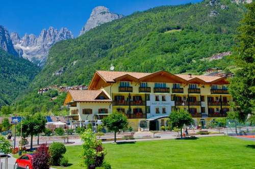 www.alledolomiti.com
