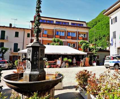 www.piccolohoteltanamalia.it