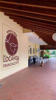 www.lalocandadellafranciacorta.com