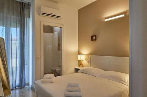 www.hotelspringrimini.com