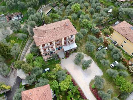 www.albergocarlo.it